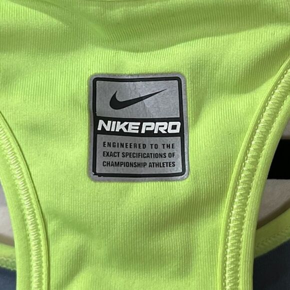 NIKE PRO Victory Compression Sports Bra Neon Yellow Women’s Size Small - Picture 4 of 6
